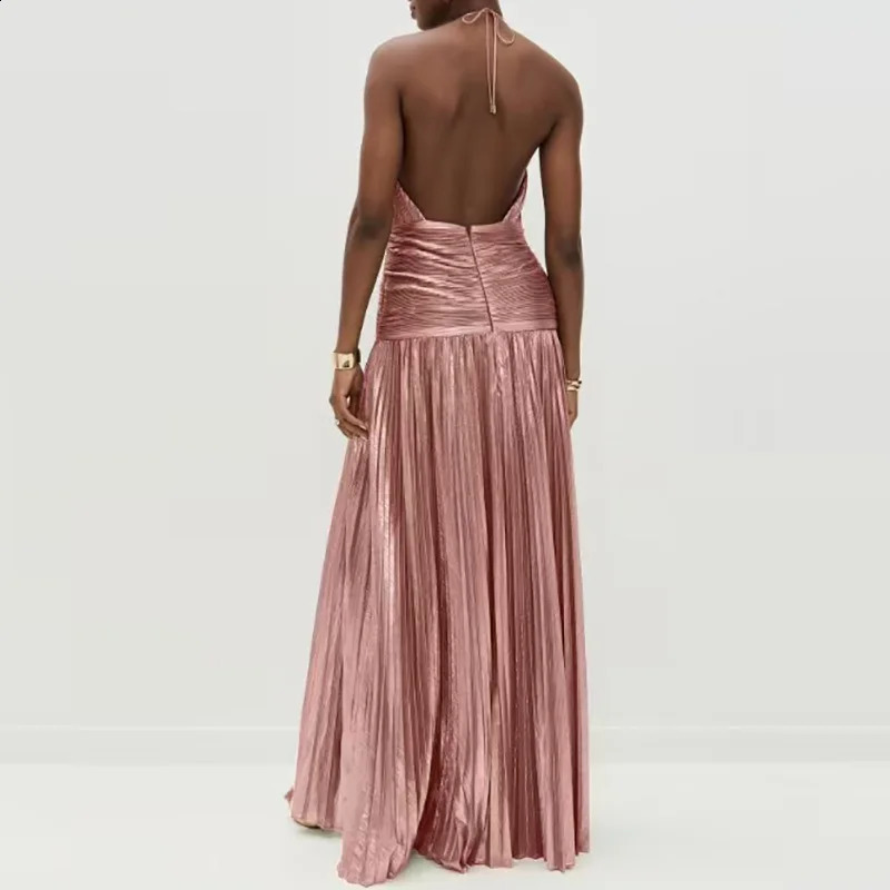 Gold Sexy Halter High Split Gowns Evening Dress Woman Chic Solid Hollow Pleated Long Dress Spring Summer Backless Zip Maxi Dress 250815