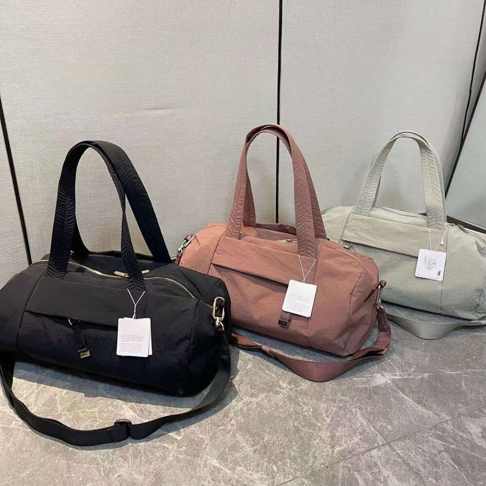 16L Sports Fitness Luggage Zipper Handbag Cylinder Large Capacity Shoulder Crossbody Travel Bag B5