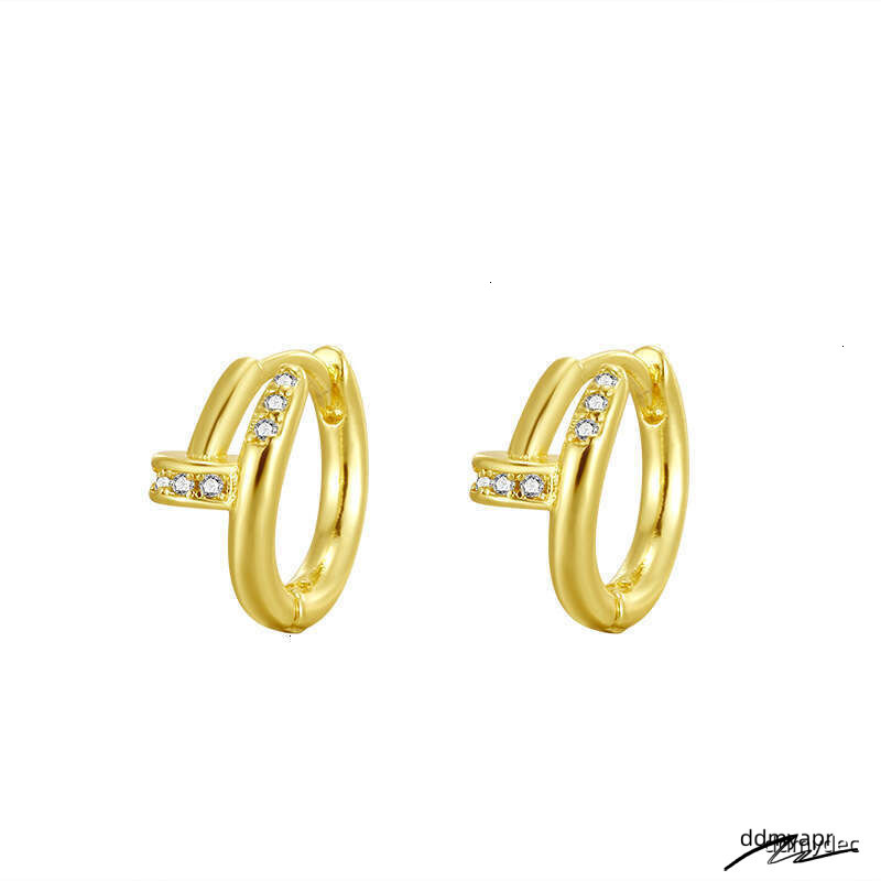 Xinshi Light High-End ddmydec Sense Personality Stud Earrings Exquisite Commuting Versatile Small Accessories Wholesale ddmydec