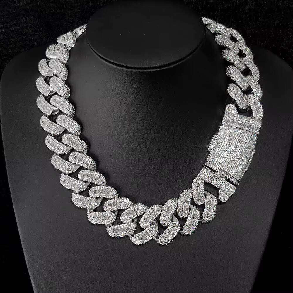 Factory Wholesale Fine Jewelry 29mm Moissanite Sterling Sier Women Men HipHop Cuban Link Chain Necklace