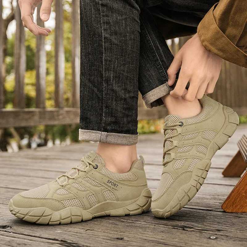 2025 Mens Summer Footwear Platform Scape UOMO Slipon Arcterick Hiking Shoes Running Shoes Sports Shoes Charm Mens Wear Z250905