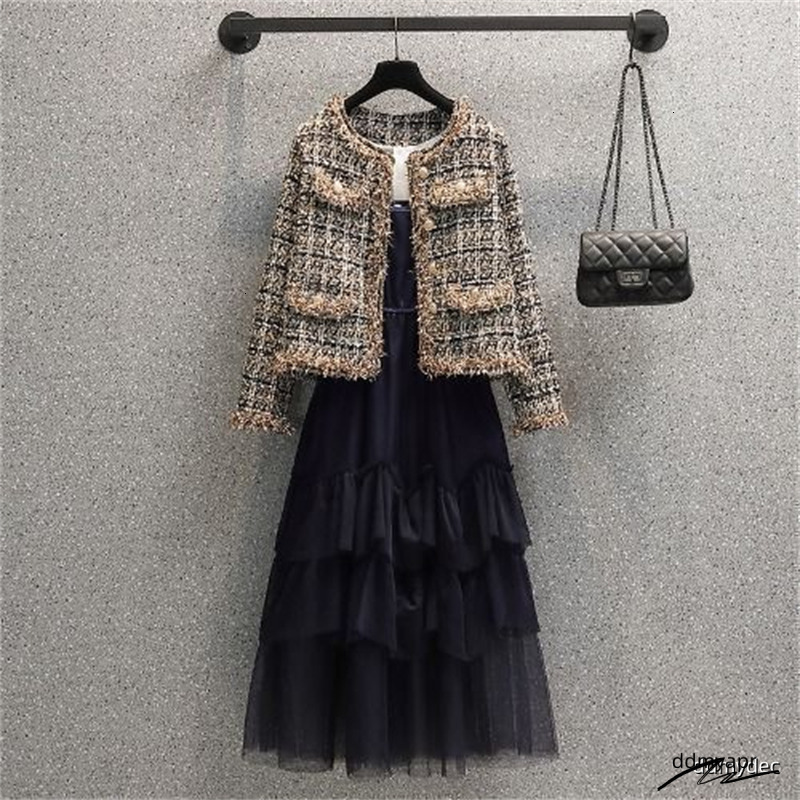 Free Shipping Designer New Spring Women Warm And Fashionable Short Jacket Mesh Suspender Skirt Two-Piece Set Ddmydec