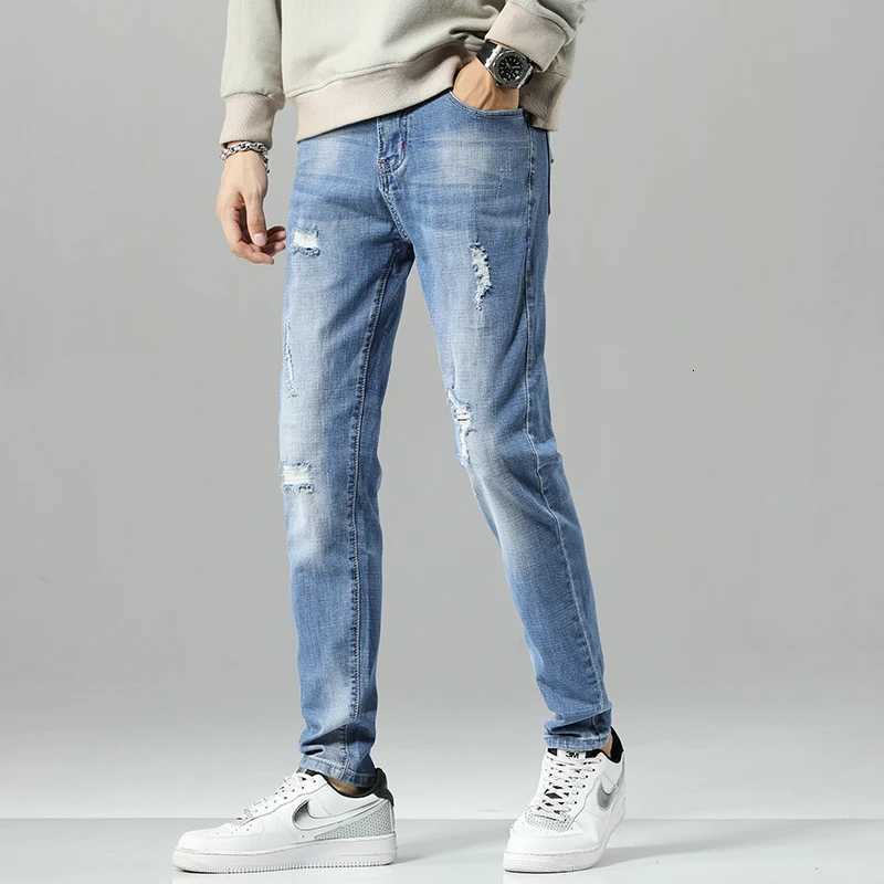 Men Stretch Slim Ripped Jeans Hip Hop Streetwear Korean Vintage Distressed Little Feet Pants Personality Male Trousers W250905