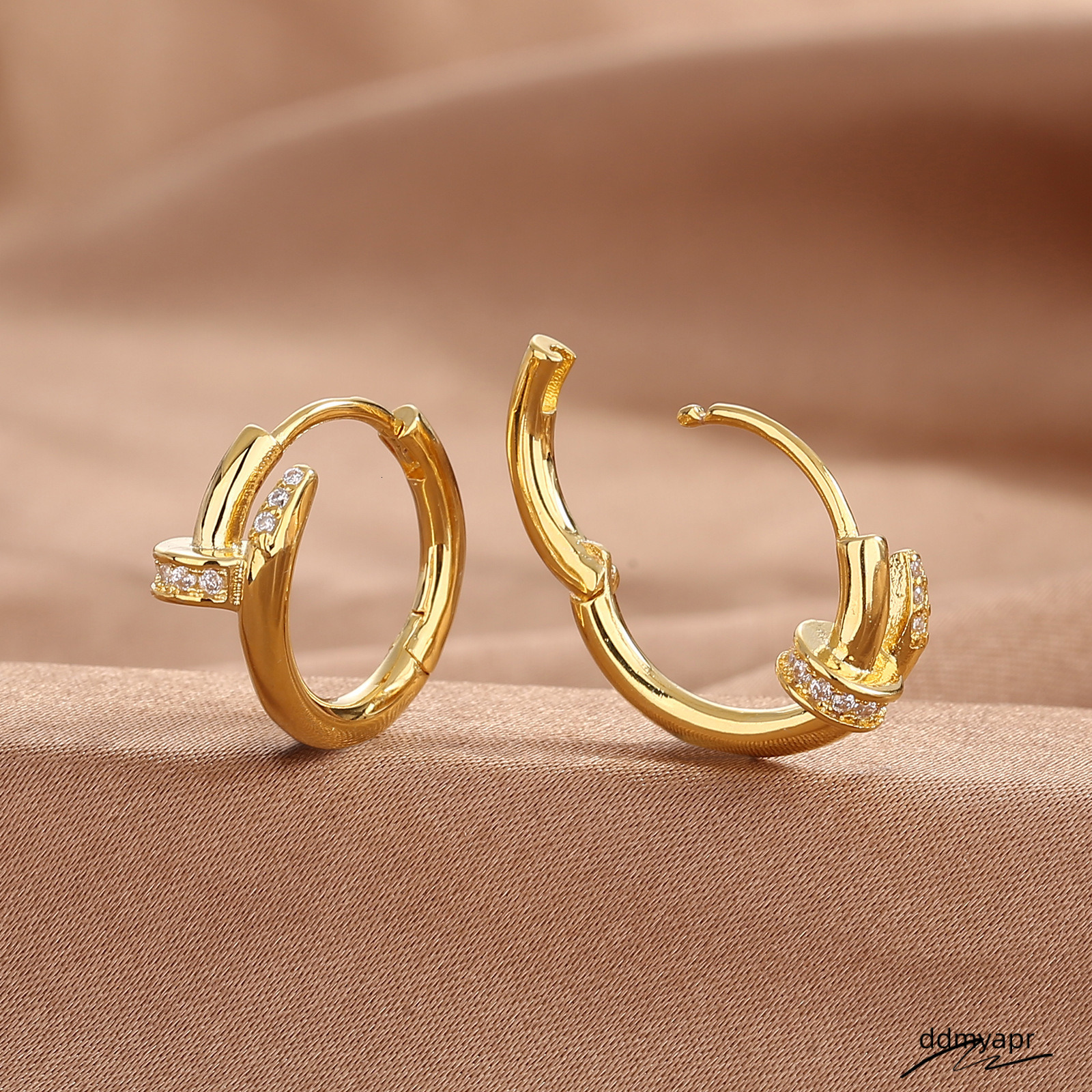 Designer Gold Plated Nail Stud Earring Paved AAA Cubic Zirconia Dia Fashion High-End Jewelry Wholesales Drop Shipping ddmyday ddmyday ddmyday