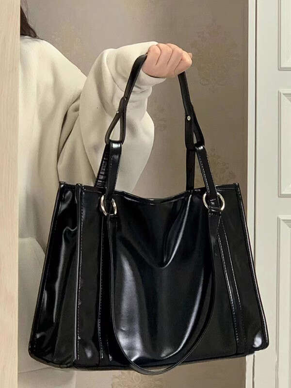 Korean Style Soft Leather Large Capacity Laptop for College Students, Book Tote Class Commuting Bag, Crossbody Bag