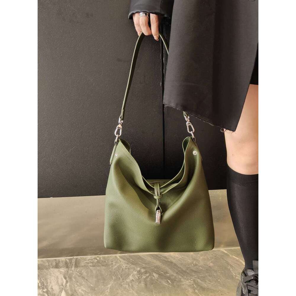Designer Bags Genuine Leather Korean Fashion Bucket Commuting Simple Head Layer Cowhide Underarm Single Shoulder Crossbody Bag 2025 New