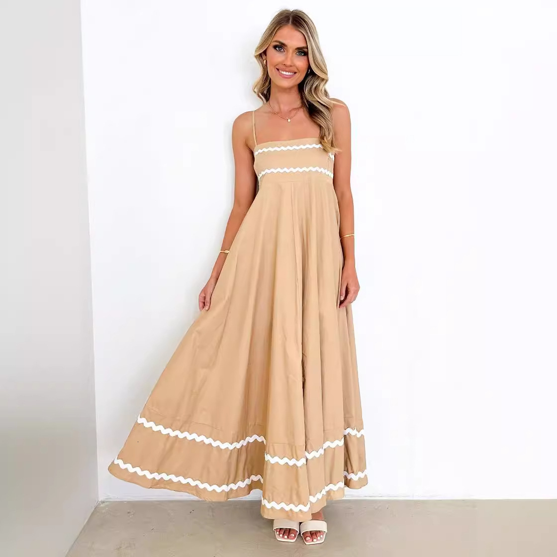 2024 Summer Strap Low Square Neck Layered Flowy Beach Vacation Party Long Dress