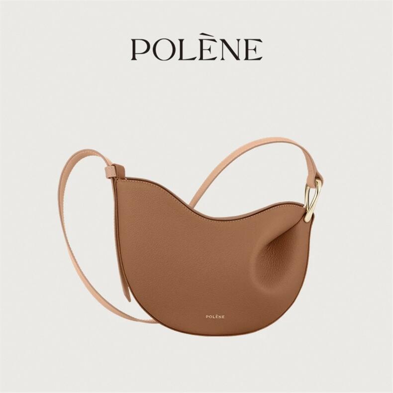 Fashionable Textured Sophisticated Shoulder Bag with Minimalist Design Versatile for Commute and Elegant Gatherings Crossbody bag