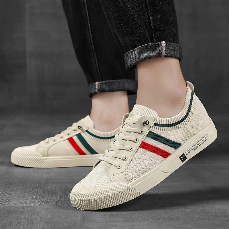 New Mens Breathable Comfortable Indoor Training Shoes with Soft Lightweight Sneakers Mesh Fashionable Minimalist Running Shoes Z250905