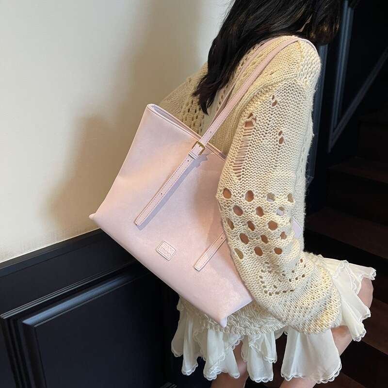 Korean Style Casual Large Capacity Underarm Women's Commuter 2025 New Simple Tote Versatile Shoulder Bag