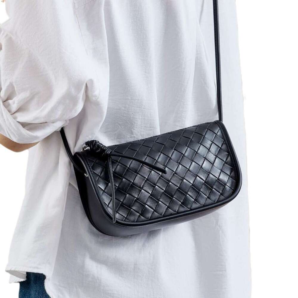 2024 Summer New Genuine Leather Handheld Square Fashion Woven Double Zipper Single Shoulder Crossbody Small Casual Women's Bag