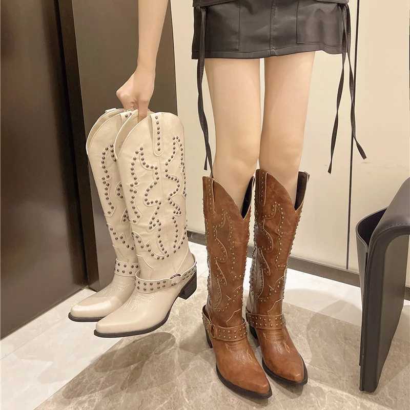 Womens Boots Retro Rivet Embroidery Cowboy Boots Punk Luxury Brand High Boots Country Music Festival Womens Boots Botas Mujer L250905