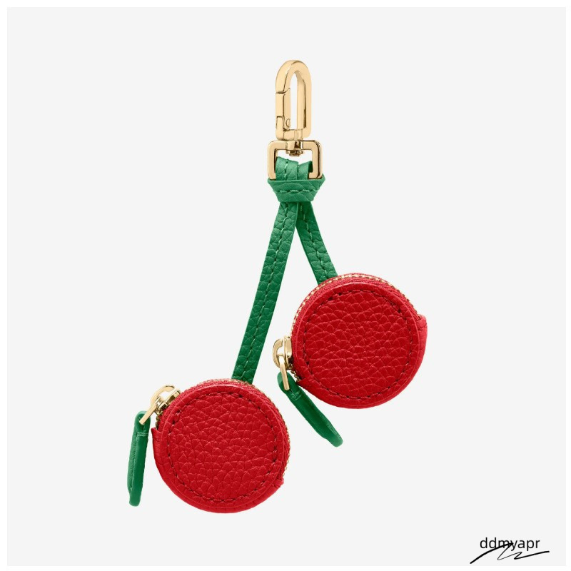 Keychains Ddmydec Fruit Shape Cherry Design Charm Coin Purse Blueberry Peach Cute Key Chain Mini Pouch Wallet Gift For Airtag Girl Women Ddmydec