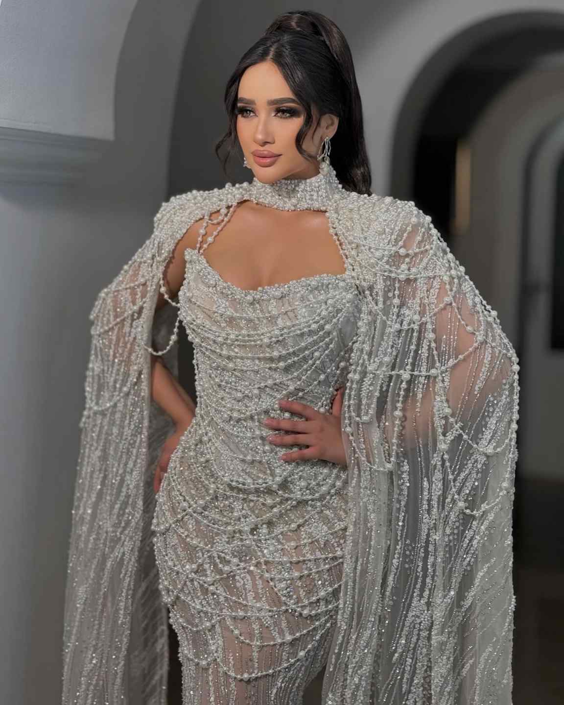 Sexy Strapless Mermaid Wedding Dress Fashion Pearls Lace Bridal Gown Floor Length Sequined Bride Dresses Customized