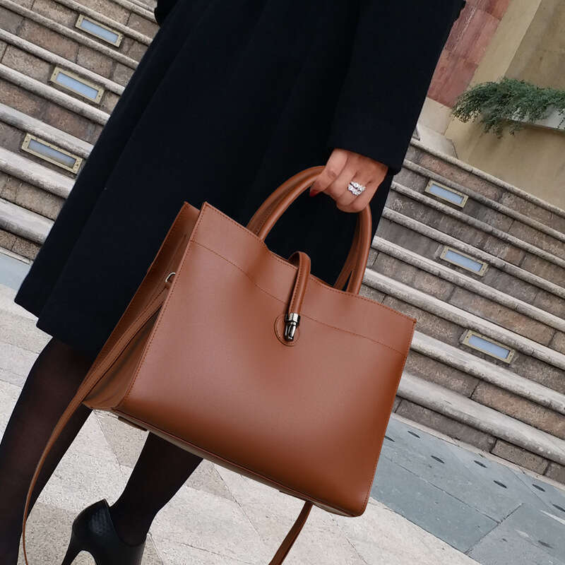 CC Catwoman Luxury Genuine Leather Women's 2025 New Tote Bag Large Capacity