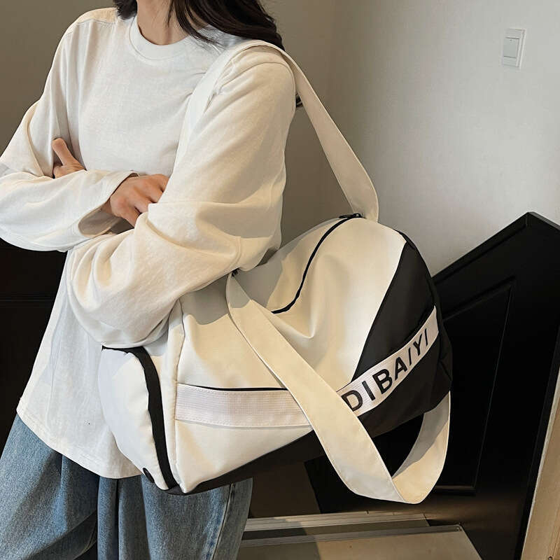New Casual Fashion Handheld Small Square Simple Solid Color Large Capacity Shoulder Gym Women's Bag