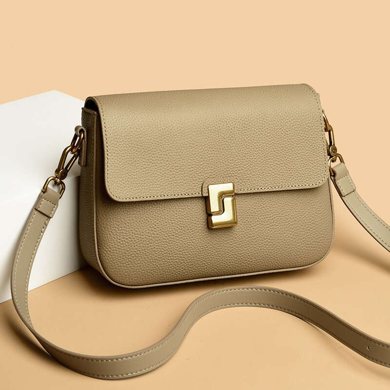 Genuine Leather Women's 2024 New Crossbody Ladies Commuting Shoulder Tofu Small Square Cowhide Bag