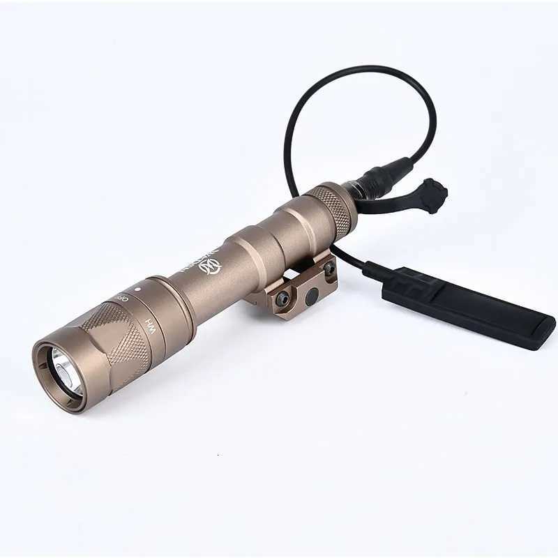 WADSN M600W M600 Tactical Powerful Flashlight Airsoft Scout Rifle Gun Weapon Hunting LED Strobe Light Fit 20mm Picatinny RailXJ250905
