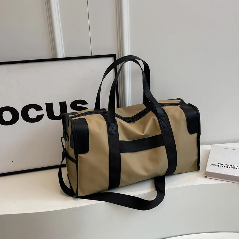 LargeCapacity Travel Bag for ShortDistance Business Trips Lightweight Storage Bag Luggage Bag Fitness Bag Single Shoulder 250903