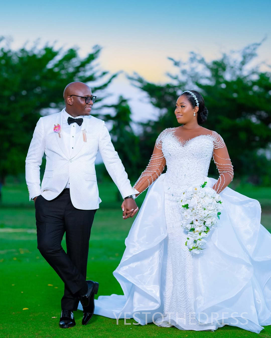 2025 Plus Size Wedding Dress Bridal Gowns For Bride Mermaid Detachable Train Illusion Long Sleeves Pearls Beaded Lace Bridal Dress For African Black G