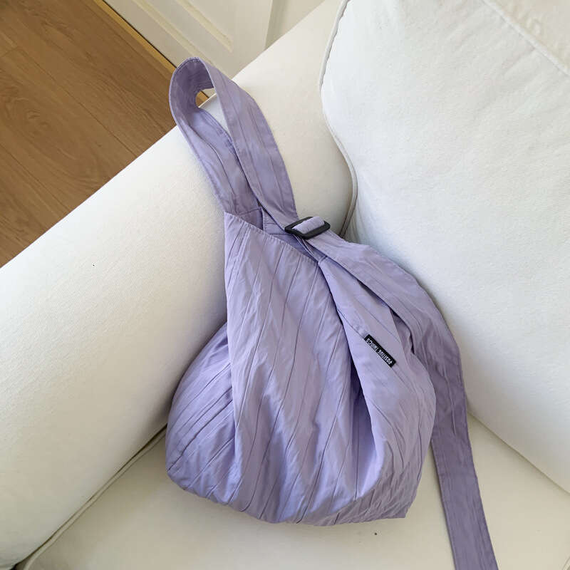 Large Capacity Canvas for Women 2025 New Korean Style Commuter Crossbody Wrinkled Single Shoulder Tote Bag