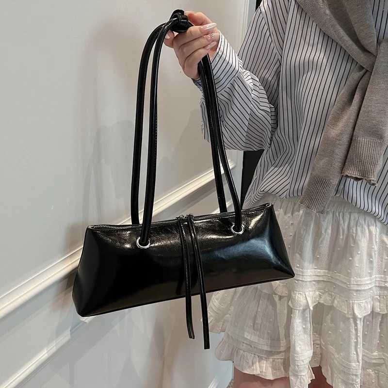 MOODS Summer Hot Stylish Underarm Shoulder Bags For Women Multi Colors Designer Handbags Armpit Bag With Smooth Zipper Z250903