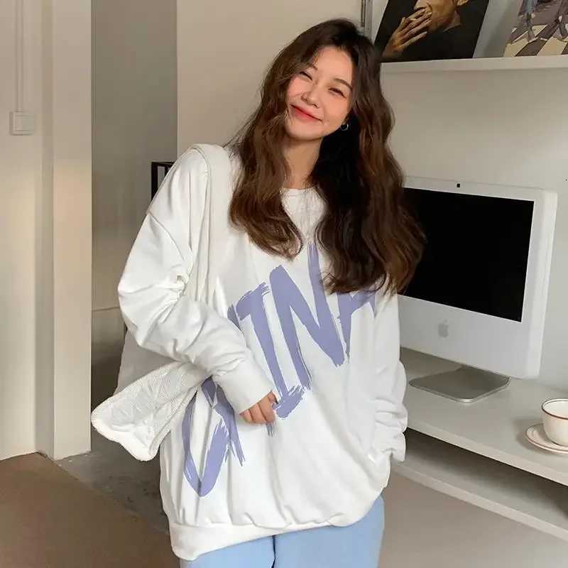 Spring Autumn Thin Korean Style LooseFit Versatile Round Neck Long Sleeve Top American Style Streetwear Student Couple INS Swea Z250905
