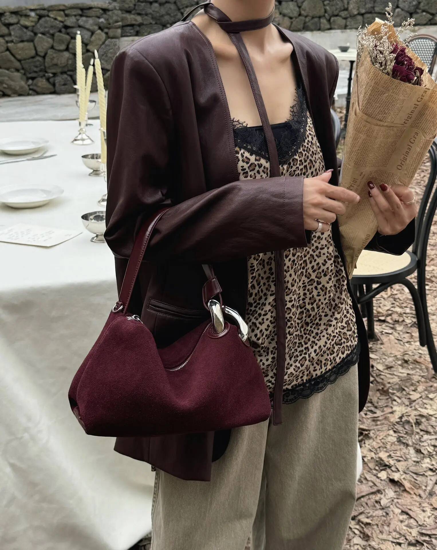 Women's genuine leather high-end nubuck suede handbag commuter shoulder crossbody bag niche design sense 2025 new