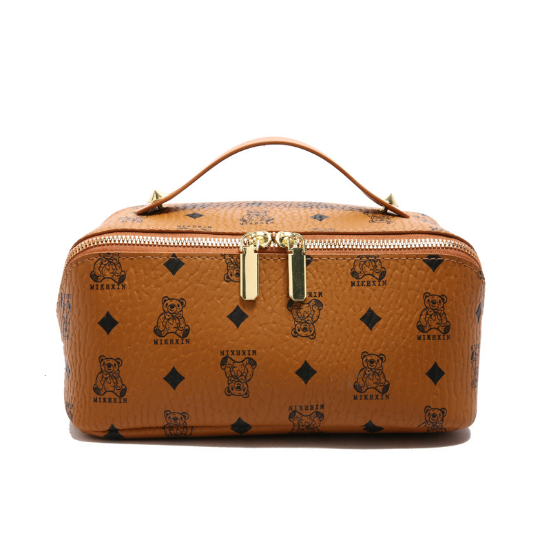 Luxury Brand Designer Bag 2025 Bear Shell Makeup Bag For Women New Retro Versatile Storage Bag Large Capacity Travel Toiletry Bag