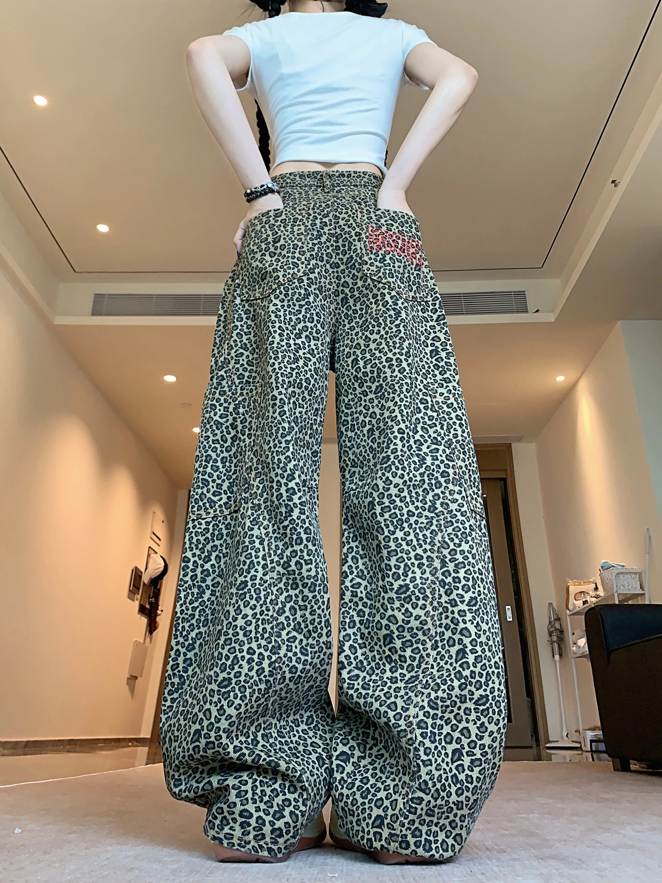 Botvot Baggy Leopard Print Jeans for Women Retro American High Waisted Y2k Denim Pants Hip Hop Straight Wide Leg Cargo Z260313