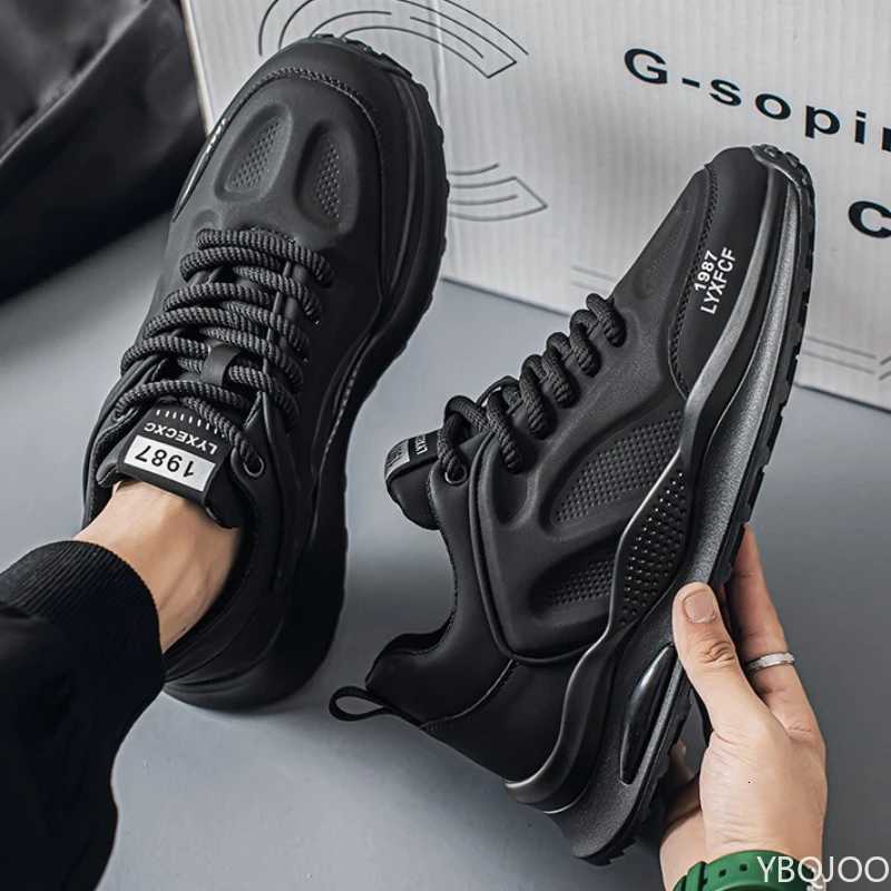 Mens Spring New Low Cut Soft Soled Breathable Shoes Color Blocked Versatile Trendy Casual Simple Wear Resistant Sports Shoes Z250905