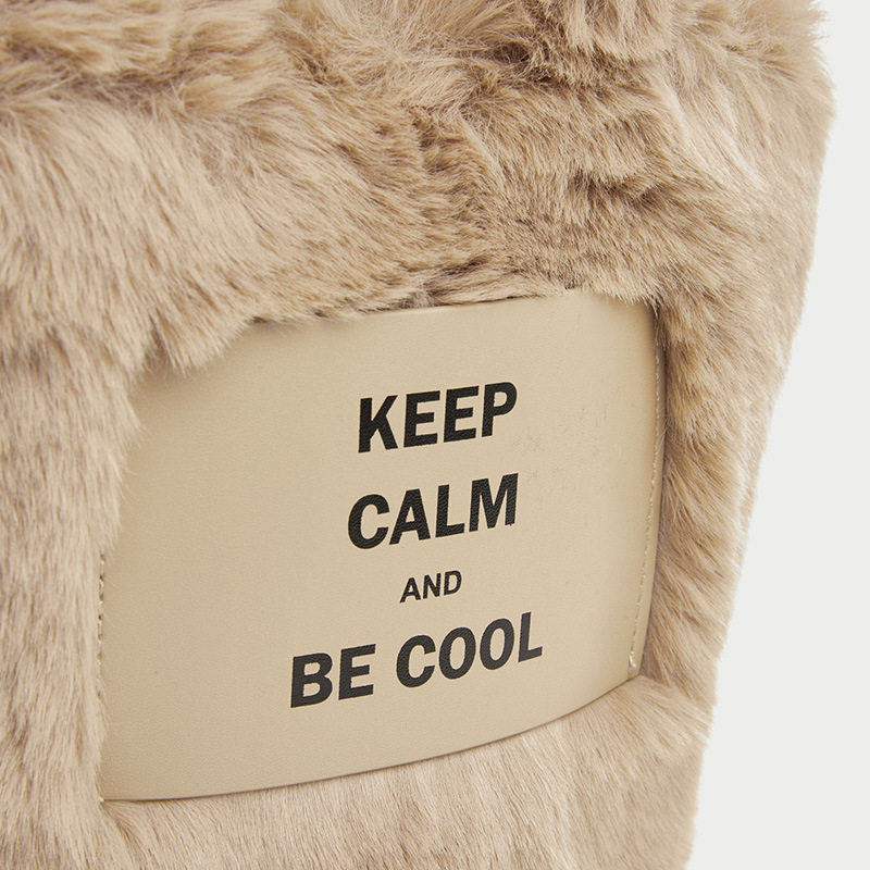 Autumn And Winter Women's Retro Handbag Brown Bear Fur 2025 New Versatile Bucket Crossbody Small Bag fashion Designer