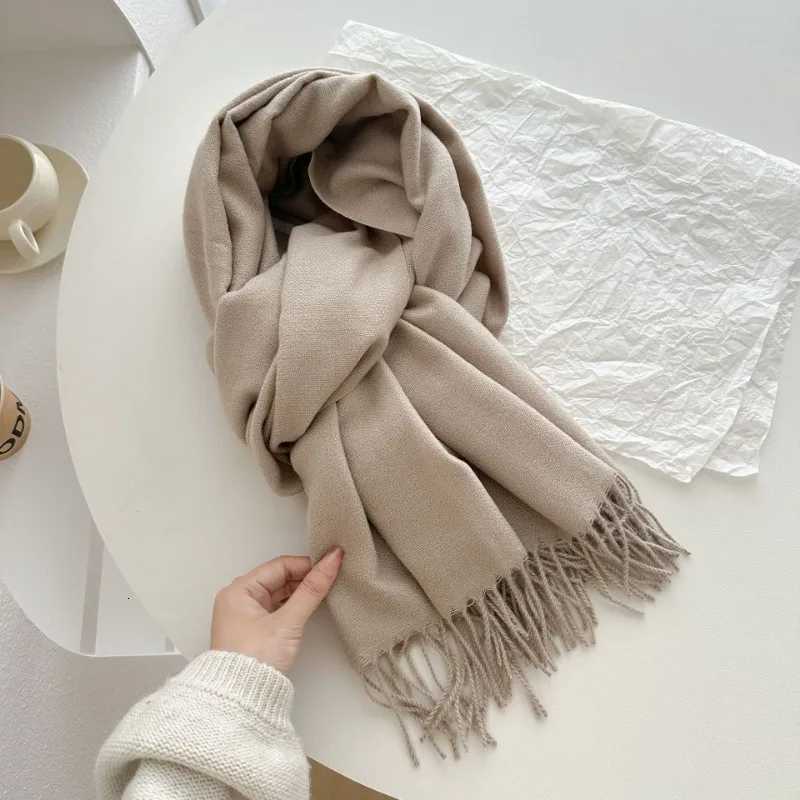 Classic Solid Tassel Scarf Men Women Fall Winter Imitation Cashmere Thick Versatile Shl Causal Wr Warm Muffler Male FemaleXJ250905
