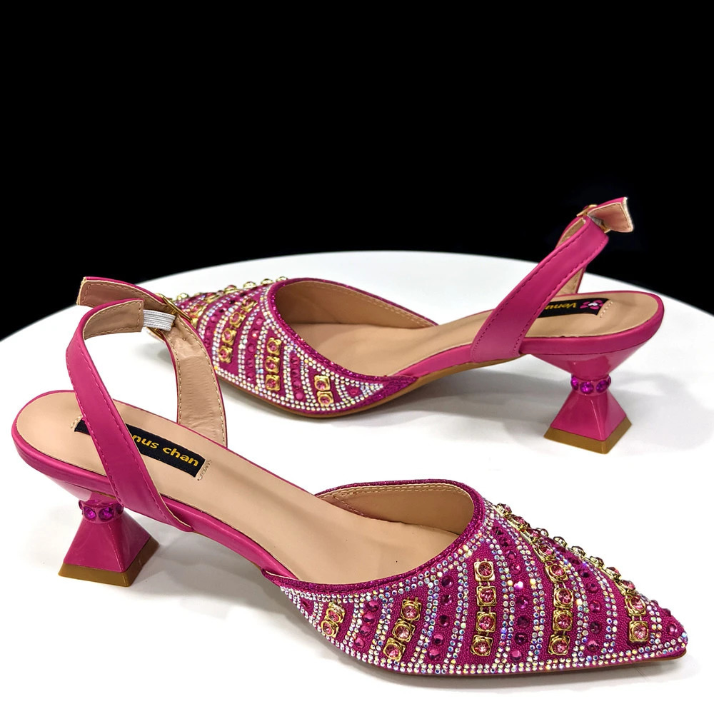 Shiny Italian Fashion Pointed Toe Women Heel Rhinestone Decoration Fuchsia Color Shoes And Bag Set 250905