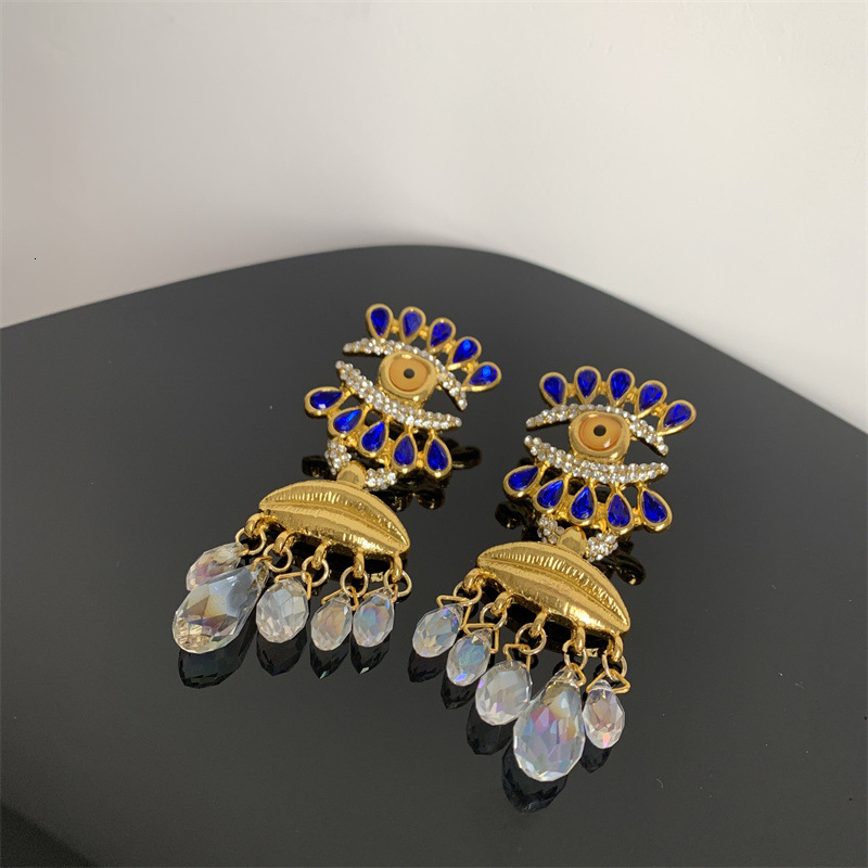 Luxury Brand Designer Jewelry European Vintage Eyes Tassel High End Earrings French Fashionable Devil's Eye Earrings Women's Accessories