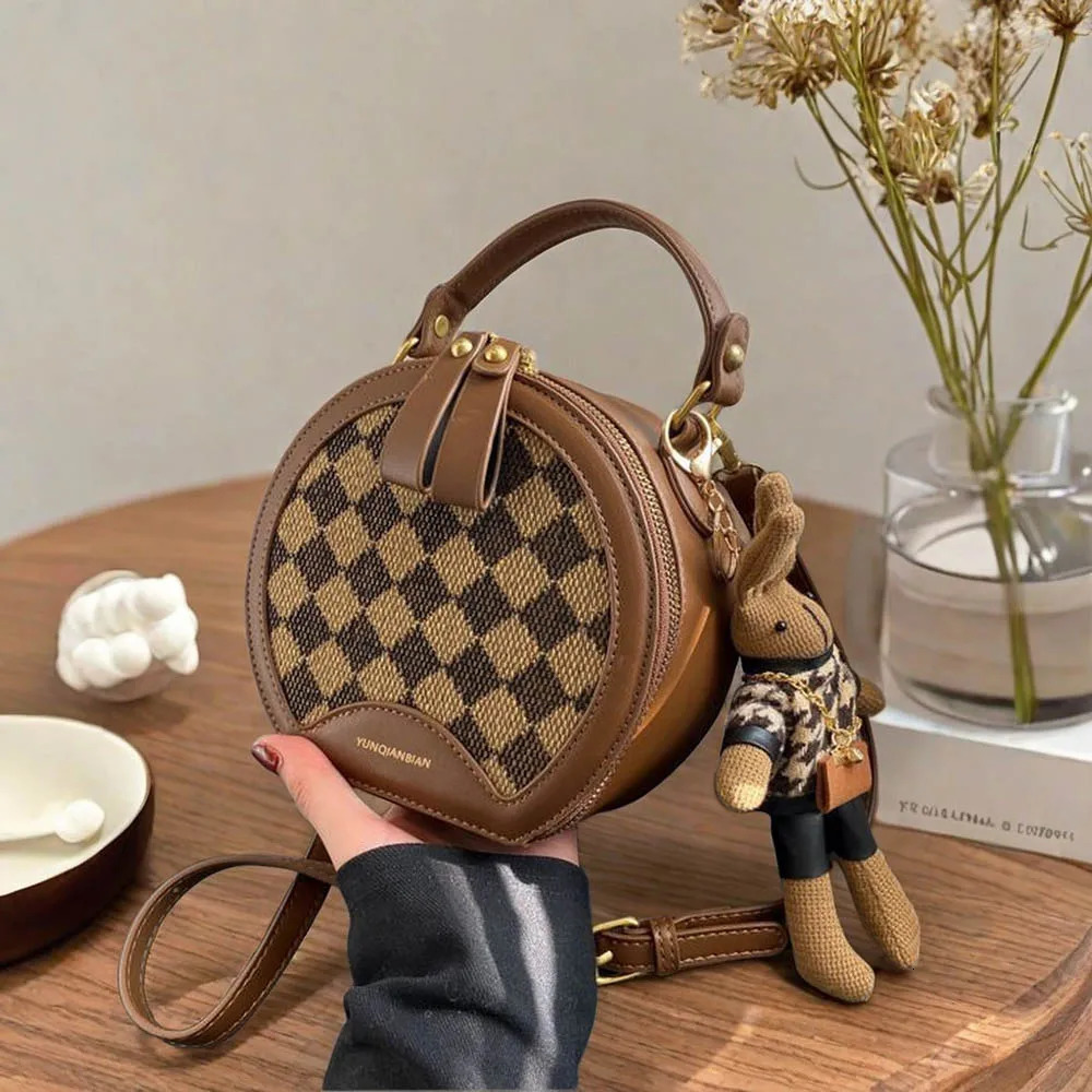 Chic Checkered Pattern Trendy Shoulder Crossbody Handbag Casual Style PU Round Shape With Adjustable Strap 250903