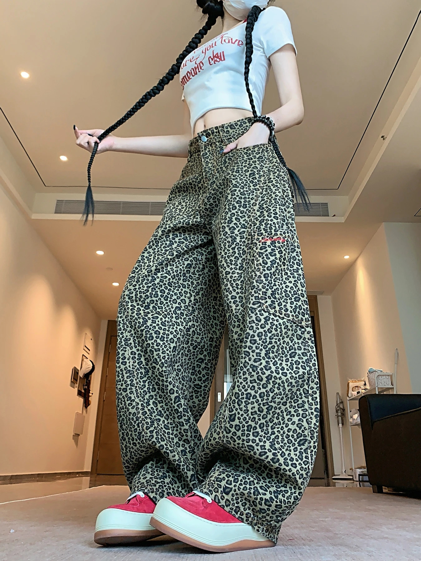 Botvot Baggy Leopard Print Jeans for Women Retro American High Waisted Y2k Denim Pants Hip Hop Straight Wide Leg Cargo Z260313