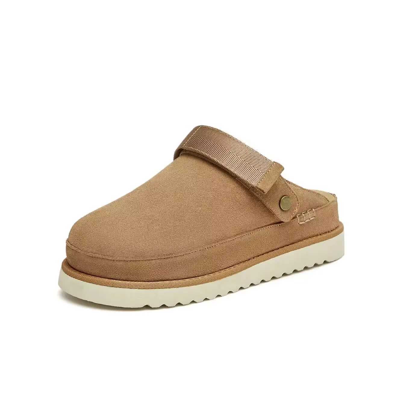 New Luxury Winter Womens Boken Shoes Plush Fashion Retro Bean Shoes Cotton Womens Flat Sole Slippers Platform Women Boots L250905