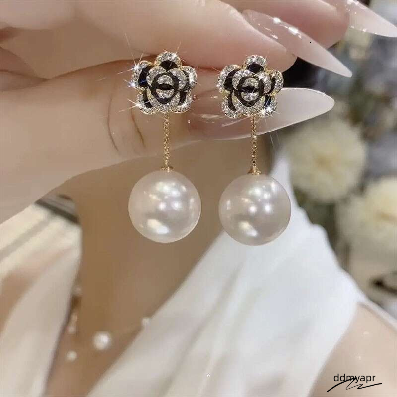 Camellia New Trendy Elegant Ddmydec High-End Feel Two-Way Wear Rose Pearl Earrings Exquisite Versatile Ear Jewelry Ddmydec Ddmydec
