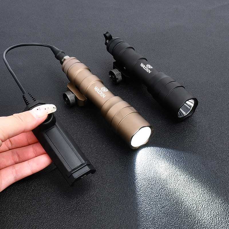 Tactical M600 M600DF WADSN Flashlight Hight Power 1400lumens LED Scout Light For 20mm Rail Hunting Weapon Airsoft AccessoriesXJ250905