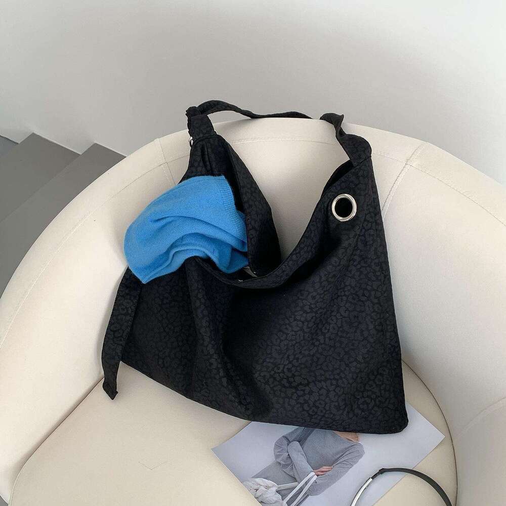 Casual Leopard Print for Women Versatile 2025 New Large Capacity Tote Commuter Crossbody Shoulder Bag