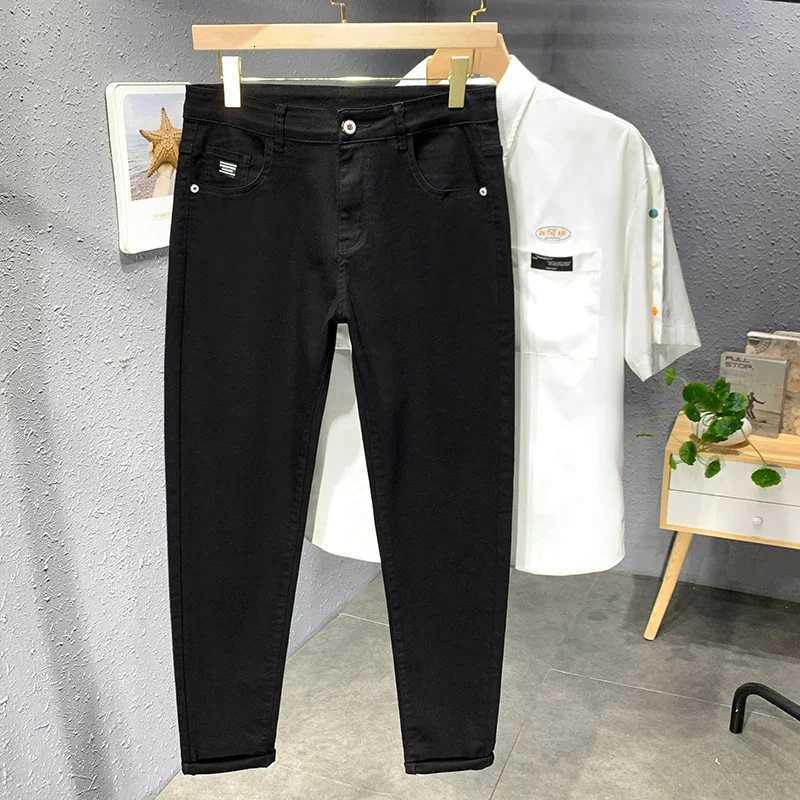 2024 Spring and Autumn New Mens Street Casual Fashion Jeans Straight Stretch Slim Fit Casual Denim Trousers Male Black White W250905