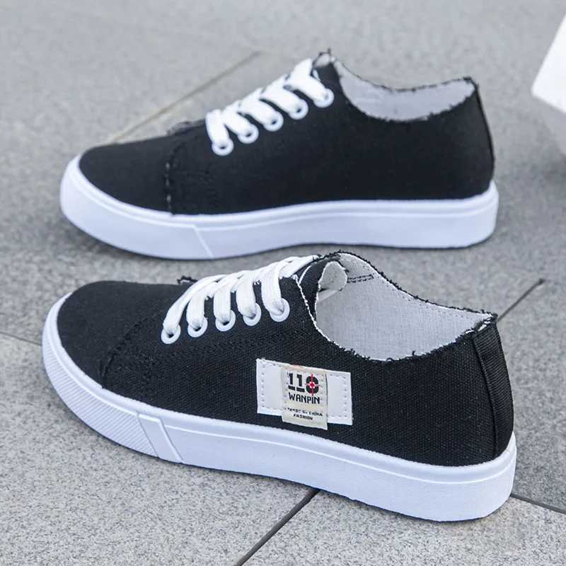 2025 Spring Summer Women Canvas Sneaker Low Top Denim Sneakers Ladies Popular Flat Canvas Board Shoes Female Womens Shoes Z250905