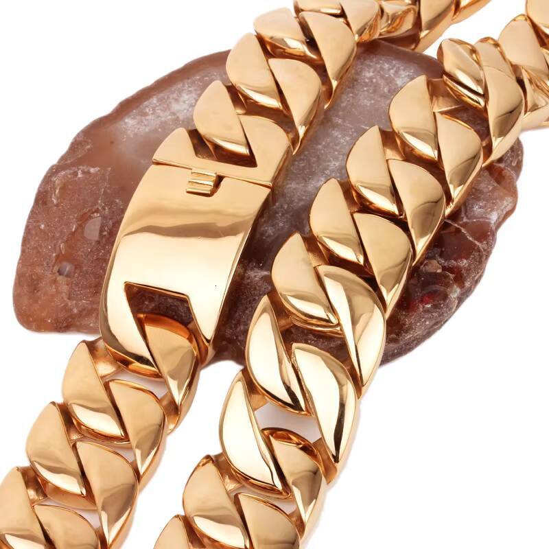 GZYS JEWELRY Wholesale Good Quality Stainless Steel 24mm 32mm Big Heavy Cuban Chain Necklace Men