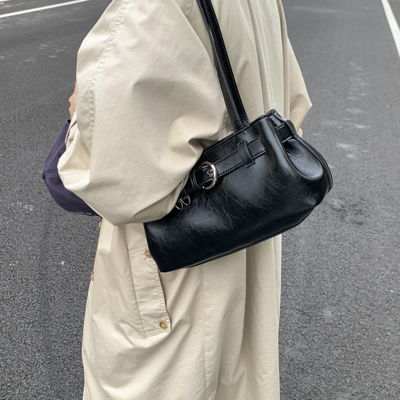 Vintage Handbag Niche Armpit Bag Women s Shoulder Bag Fashionable Autumn New Style Rock Pattern Designer Bag Women s Handbag