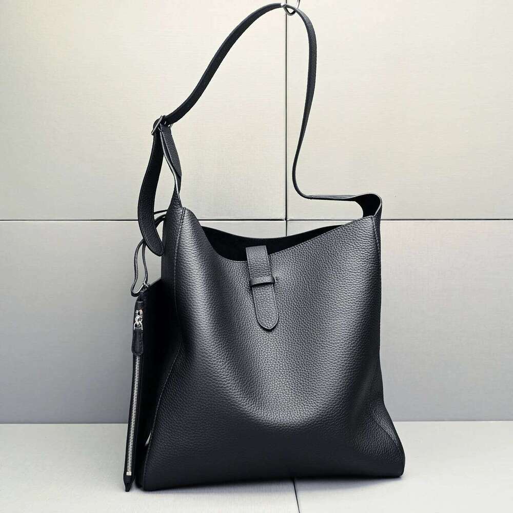 XHTY Genuine Leather Bucket Bag, Women's Simple Fashion New Tote Bag Full-Grain Cowhide High-Capacity Versatile Leisure