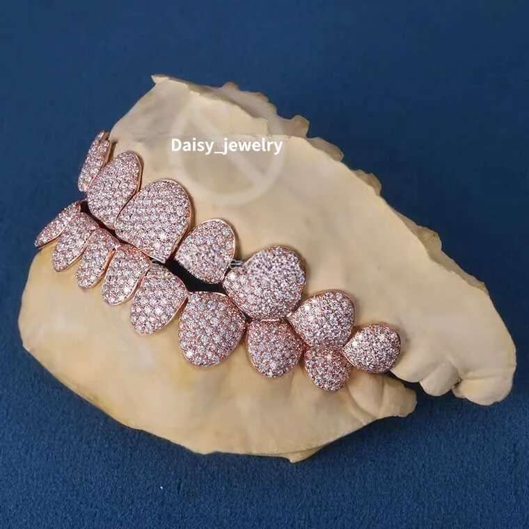 Top Quality 14k Rose Gold Customized VVS Moissanite Dia Teeth Hip Hop Iced out Grillz For Men