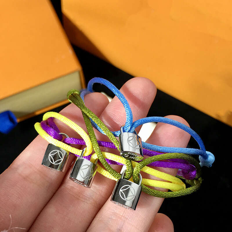 Casual Trendy Brand Money Lock Couple Interlocking Gift Non-Fading Titanium Steel Bracelet Lucky Red String