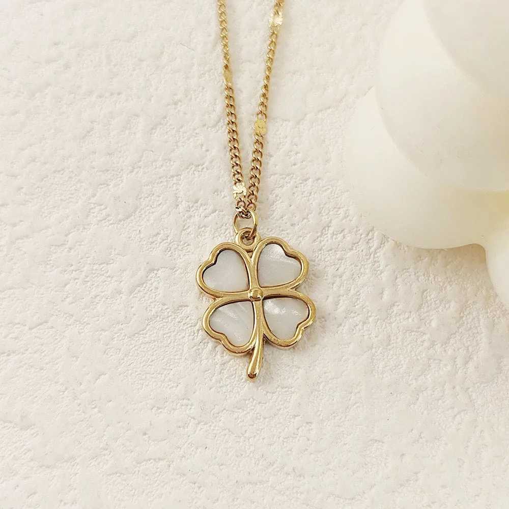 New white shell pendant highquality waterproof metal 18K wens necklace wedding party jewelry S250905