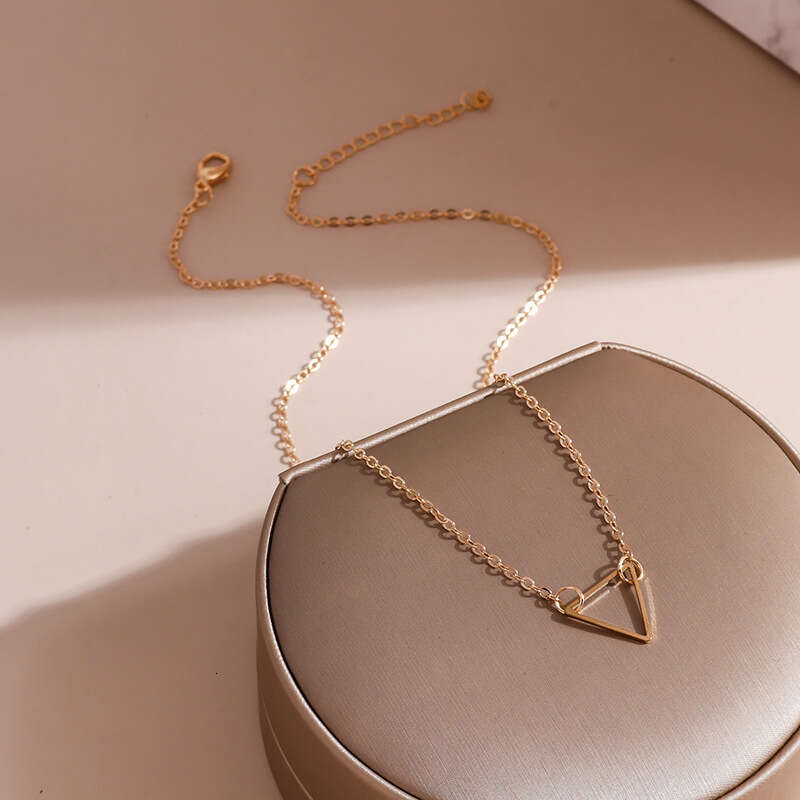 DH collections 2025 Summer: Women's Versatile Geometric - Shaped Collarbone Chain